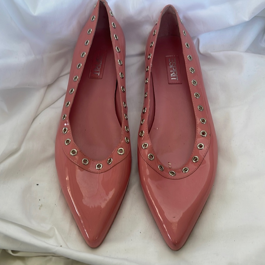 Espirit Lightly Worn